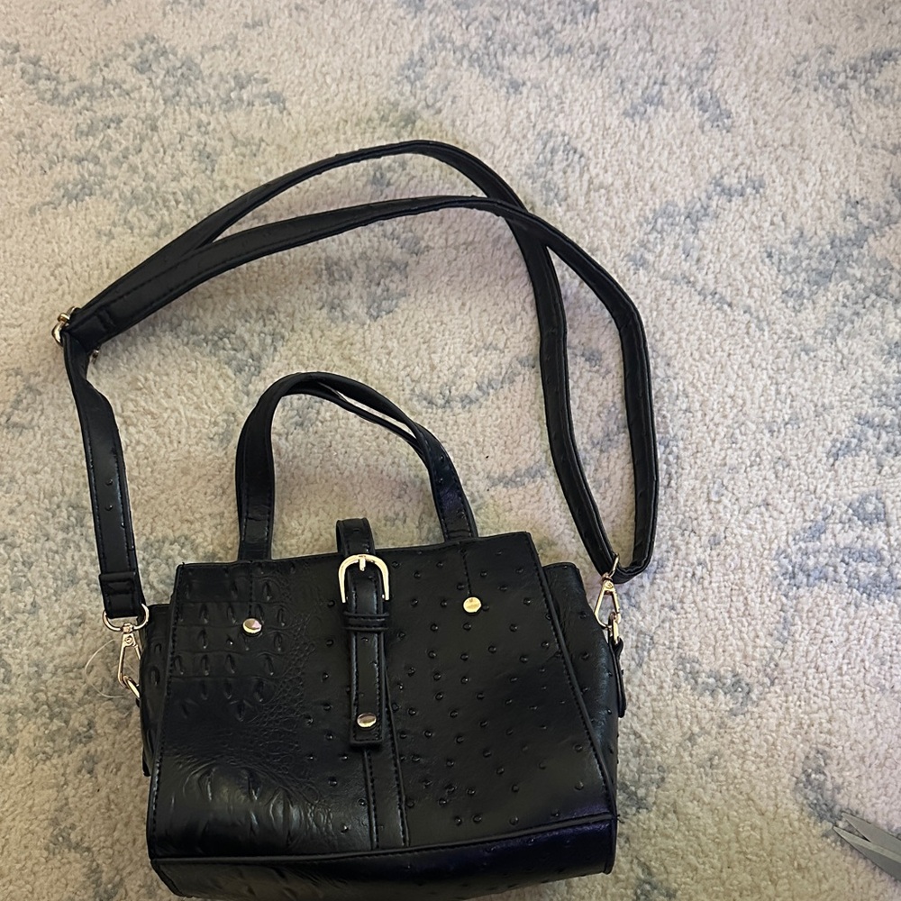 Elegant Black Crossbody Bag